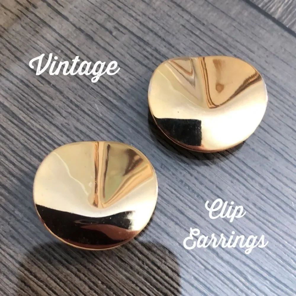 Vintage Goldtone Disc Earrings Modern Style Clip Earrings
